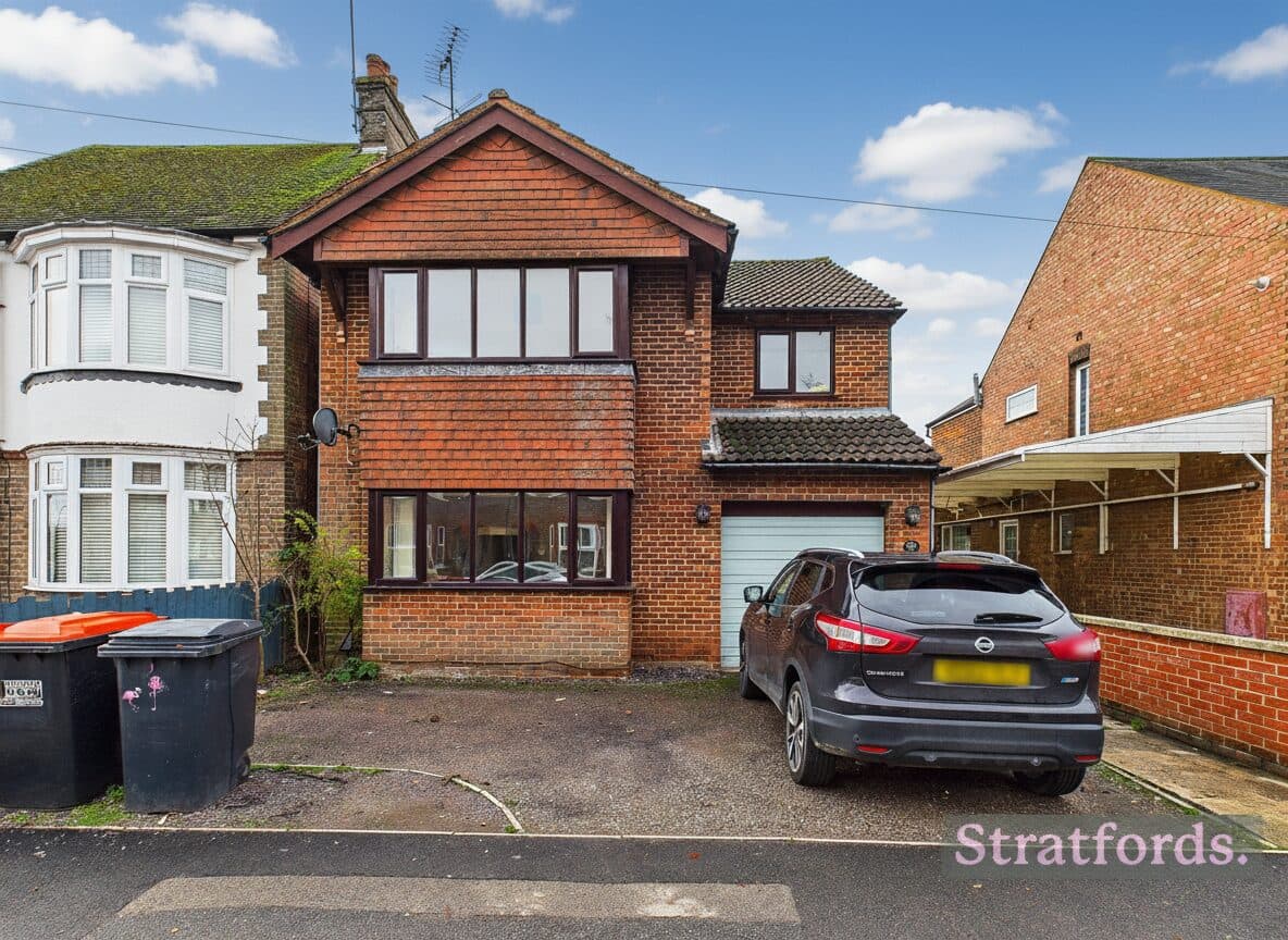 Kirby Road, Dunstable, LU6